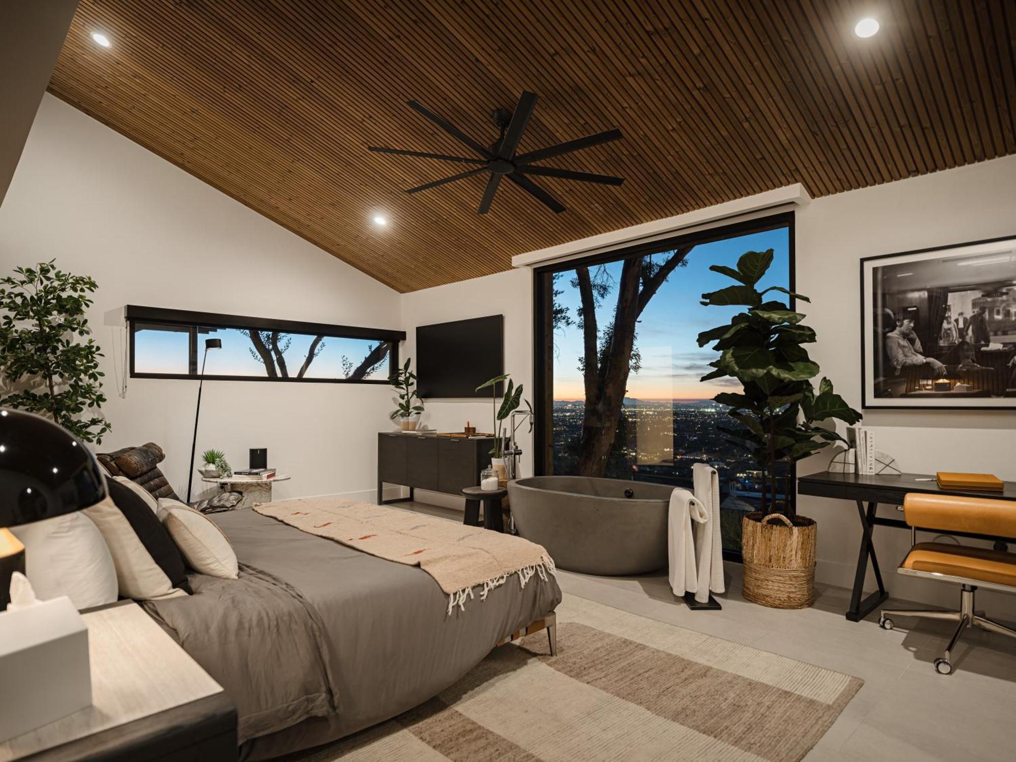 Skyeview - Camelback Mountaintop Oasis Phoenix